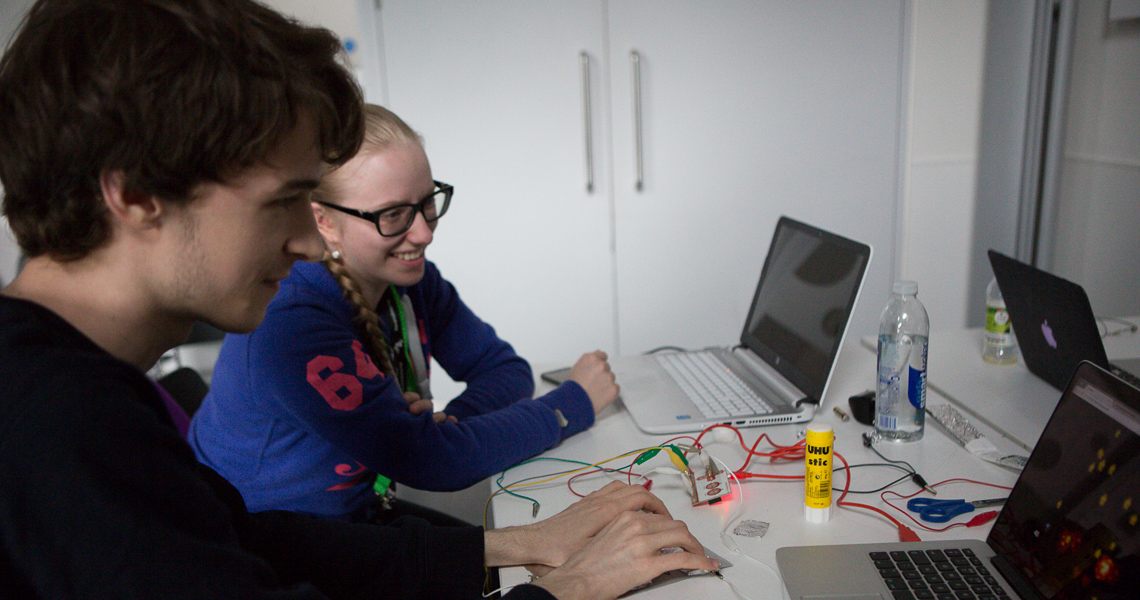 Flow Athens offers UX prototyping workshop for design students at Ravensbourne College, London